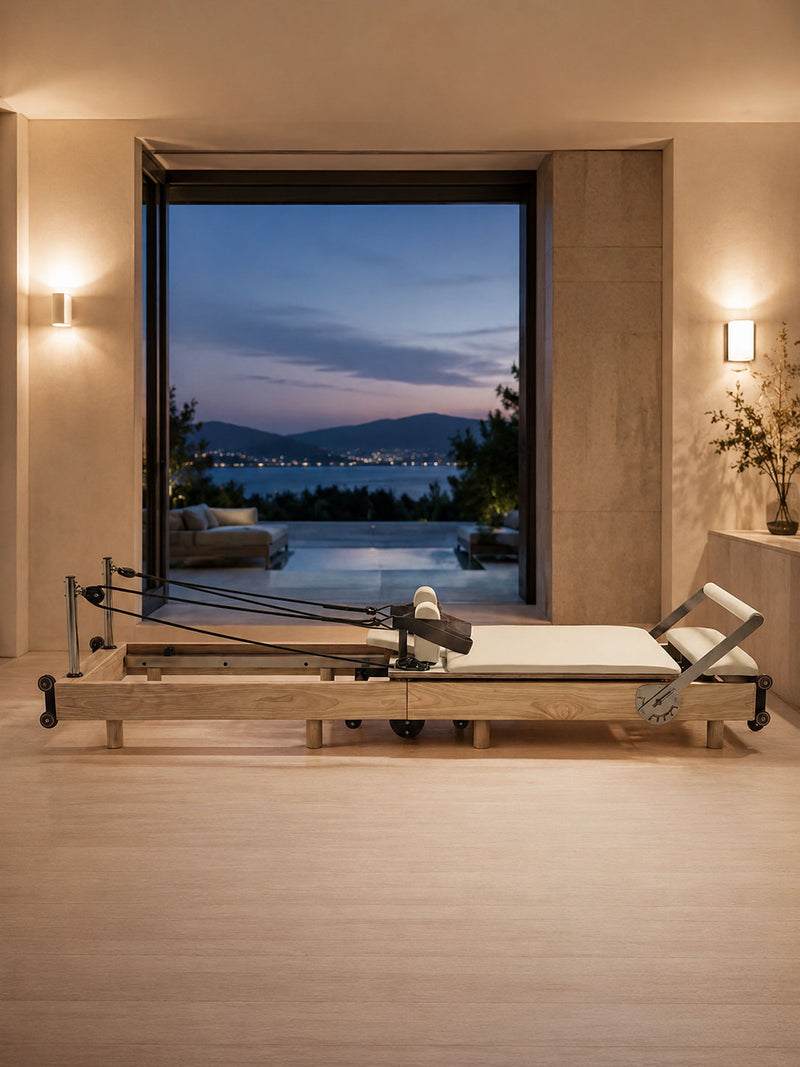 Be guided by experienced and motivating Pilates instructors.